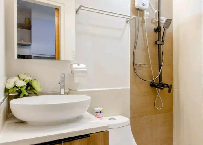 Sky Lux By Elnora At Victoria Sports Tower Kamuning Edsa Southbound Bed & Breakfast