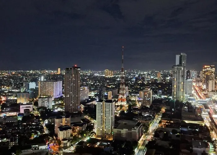 Sky Lux By Elnora At Victoria Sports Tower Kamuning Edsa Southbound *